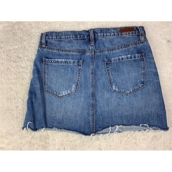 Blank NYC Size 28 Womens Denim Jean Skirt Cotton Distressed Raw Hem - Picture 3 of 3